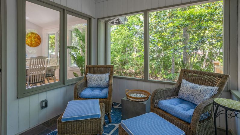 Sal and Babs Sea Pines Sanctuary: Beach Retreat with Ocean Views, Golf & Biking Trails image 24