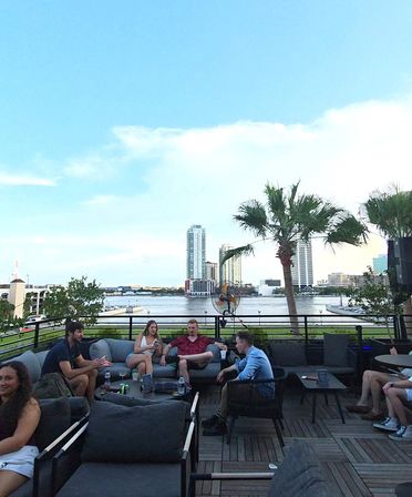 Sips & Ships: All-Inclusive Downtown Pub Crawl image 11