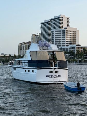 Peanut Island Yacht Day on a Vintage Hatteras (Captain & Crew Included) image 11
