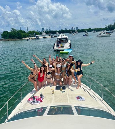 47 Ft Sea Ray Impulsive: Glamorous Bachelorette Yacht Party image 4