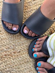 Twinkle Toes: Custom-Fit Toe Rings & Permanent Jewelry Parties image 9