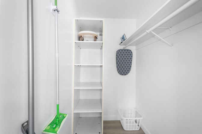 The Key Lime Oasis: 2ND Floor Miami-Inspired Apartment with Beach Views image 27