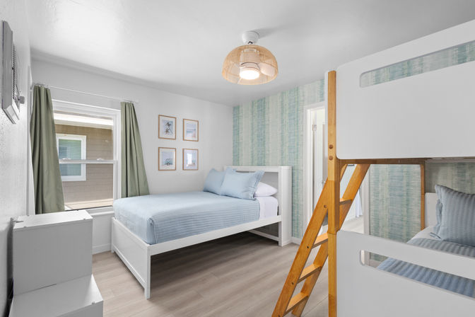The Key Lime Oasis: 2ND Floor Miami-Inspired Apartment with Beach Views image 21