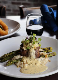 Dinner at Marina Grill with Complimentary Welcome Drinks + Chef-Selected Appetizers image