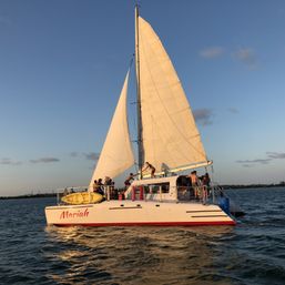 Mariah Catamaran: Miami Beach’s Party-Perfect Sail image 5