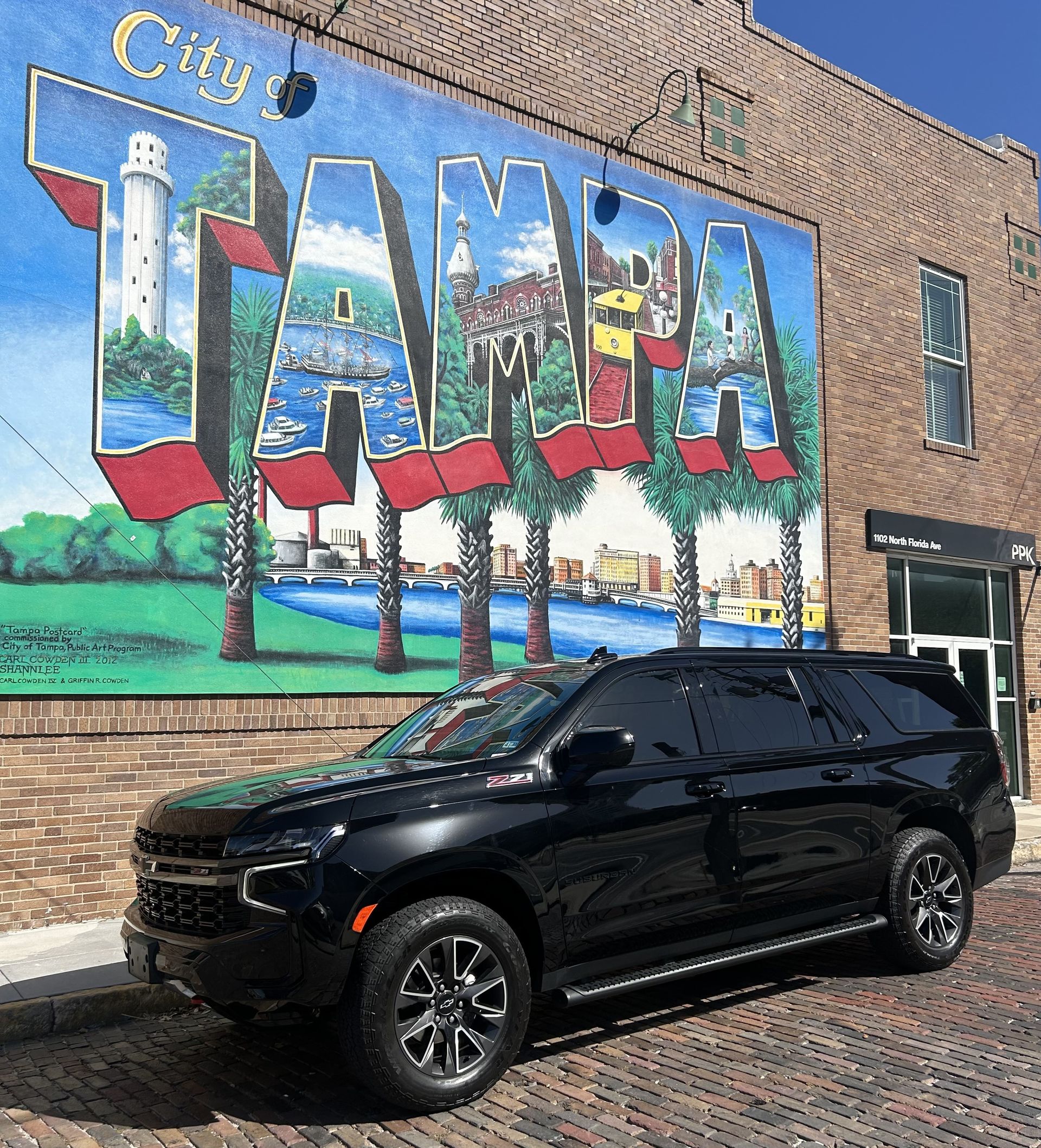 Premium Black Car, Limo & Party Bus Services for Your Tampa Journey image 1