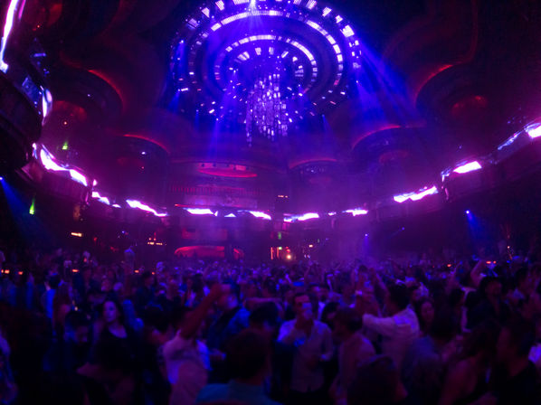 Nightclub Crawl with VIP Access & Exclusive Drink Specials image 10