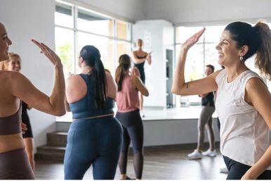 Dance Fitness Class at Jazzercise Mid-City BR image 7