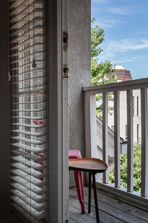 Chic 14 Bedroom Mansion Stay in Country Club Plaza image 83
