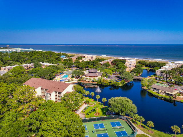 Island Club Villa: Lagoon Views, Steps to Beach & Resort Amenities image 4