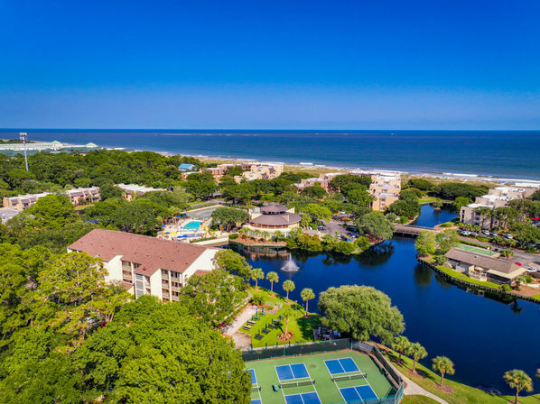 Island Club Villa: Lagoon Views, Steps to Beach & Resort Amenities image 27