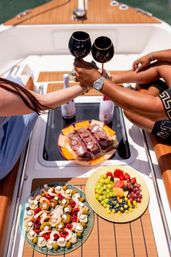 Miami Yacht Catering Services: Chef Prepared Menus for Luxury Charters image 7