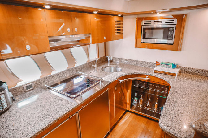 $500 Discount on 4 Hour Charters! All-Inclusive Luxury Yacht Charter: Steel Aweigh 65ft Sea Ray image 13
