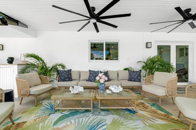 The Miami Resort: Stunning Villa with Heated Pool + Outdoor Bar image 32
