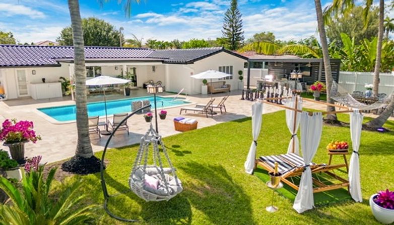 The Miami Resort: Stunning Villa with Heated Pool + Outdoor Bar image 3