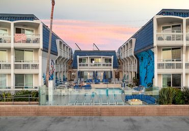 The Wayfarer San Diego: Surf Chic Haven image 6