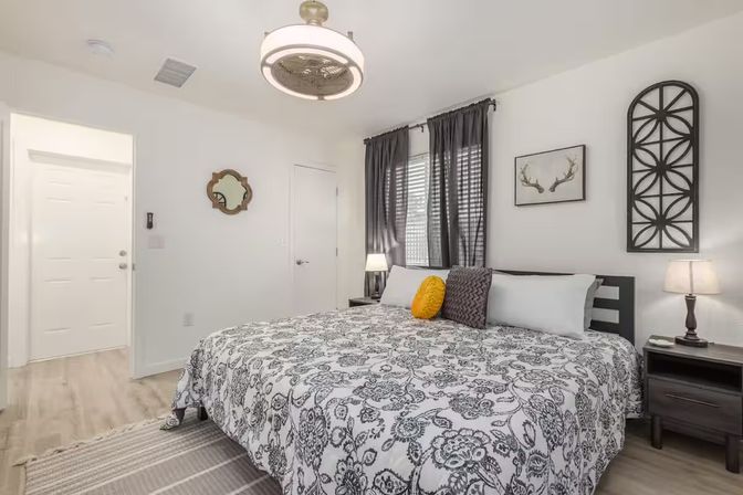 The El Dorado: Scottsdale Escape with Pool, Hot Tub, Fire Pit + Outdoor Games image 10