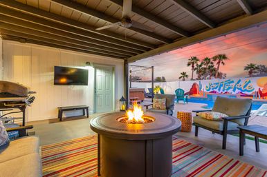 The El Dorado: Scottsdale Escape with Pool, Hot Tub, Fire Pit + Outdoor Games image 2