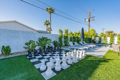Luxe Scottsdale Oasis with Pool, Hot Tub & Mini Golf image 5
