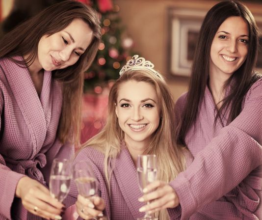Pampering & Luxurious In-Home Spa Party: Massages, Facials, & More image 1