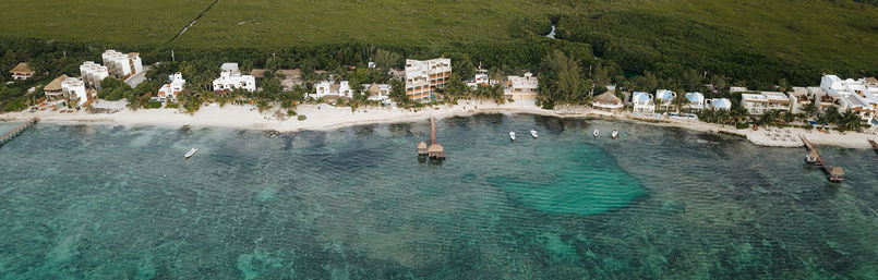 Villa Blanca: Private Beachfront, Kayaks & Cenote Nearby image 4