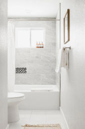 The Luxe: Hot Tub, Cinema Room & Fire Pit image 30