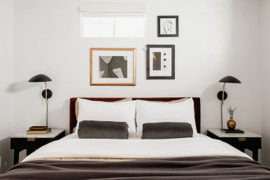 The Luxe: Hot Tub, Cinema Room & Fire Pit image 26