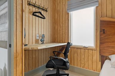 Good Life Bungalow: 6 BR House + Event Space Access image 16