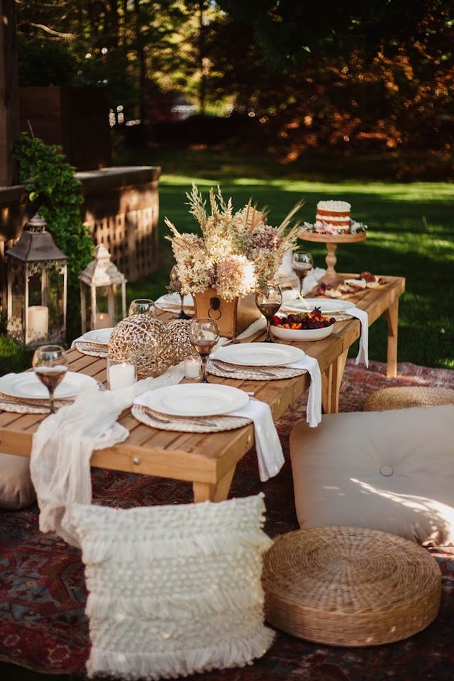 Luxury Insta-Worthy Picnics: Picnic Set-Up, Small Gatherings & Decor (BYOB) image 5