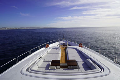 112-ft Leopard Luxury Super Yacht Charter Cabo image 2