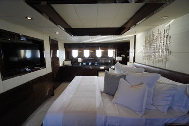 112-ft Leopard Luxury Super Yacht Charter Cabo image 15