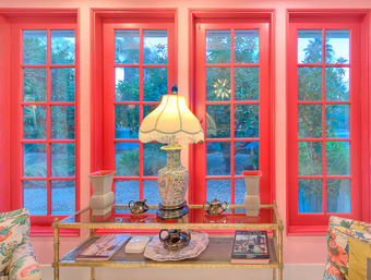Villa Valmonte Royale: Luxury Glam in Movie Colony image 29