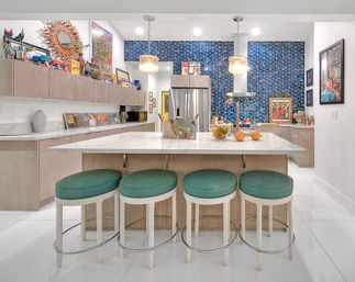 Villa Valmonte Royale: Luxury Glam in Movie Colony image 39