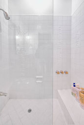 Villa Valmonte Royale: Luxury Glam in Movie Colony image 58