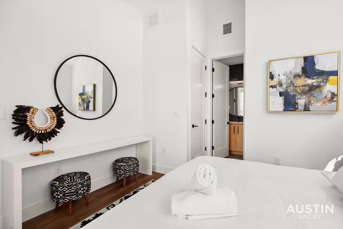 Dual-Home Oasis in East Austin with Pool + Outdoor Lounge image 38
