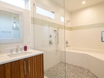 Charlene: East Austin Stunner with Pool, Rooftop Deck & Downtown Views image 23