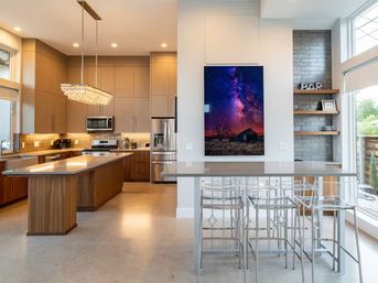 Charlene: East Austin Stunner with Pool, Rooftop Deck & Downtown Views image 6
