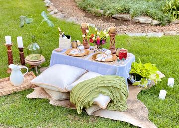 Luxury Beach Picnic + Yoga, Massage, Jewelry-Making & More image 2
