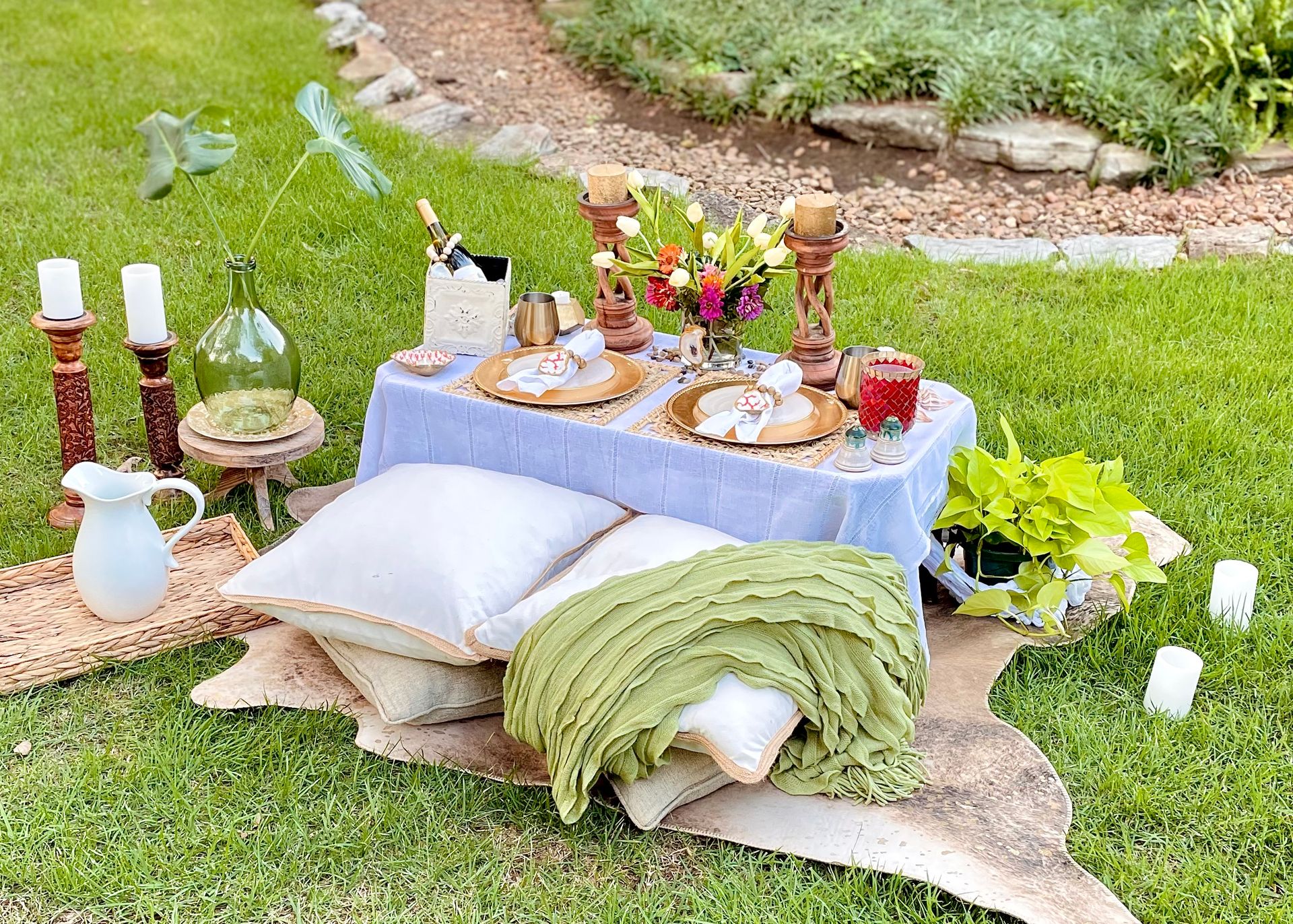 Luxury Beach Picnic + Yoga, Massage, Jewelry-Making & More image 2