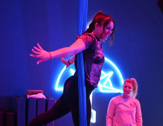 Beginner-Friendly Aerial Fitness Class with Celebratory Champagne & Chocolate Toast image 6