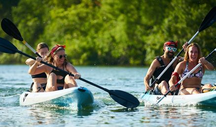 Paddle & Party: Group Reservations to Float on Lady Bird Lake  image 6