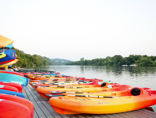 Paddle & Party: Group Reservations to Float on Lady Bird Lake  image 4