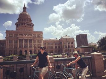 City Murals, Ladybird Lake and Downtown Austin Biking City Tour image 2