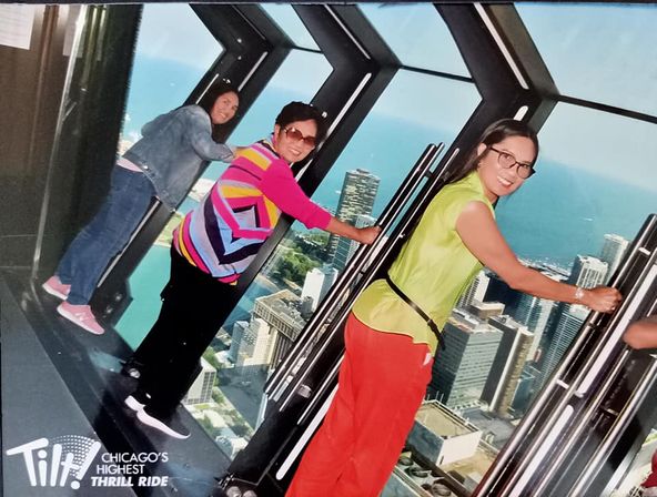 360Chicago Observation Deck Viewing with Access to In-House Bar image 4