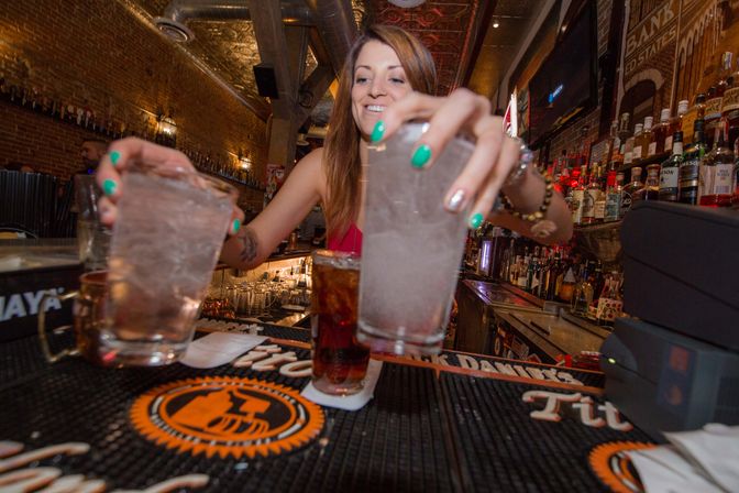 Booze and Boos: Ghost Tour + Bar Crawl in San Diego  image 4