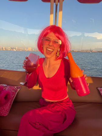 Ultimate Pink Paradise: Airbnb + Mustang Rental, Kiwi Spa, VR Party, Cafe & Boat Cruise image 21