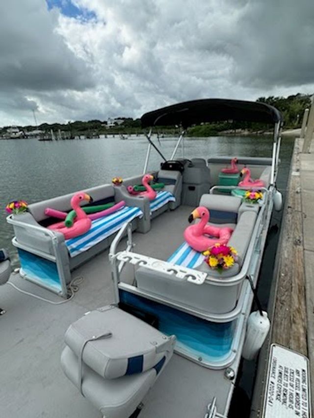 Jacksonville Boat Charters: Pontoons, Motor Yachts and Catamarans for Every Occasion image 3