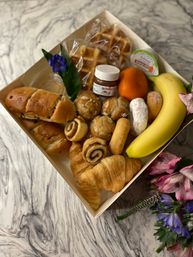 Charcuterie Boxes, Party Trays, & Breakfast Boxes Delivered Straight to Your Party image 13