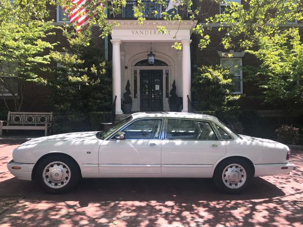 Wine Tasting Tour in Chauffeured Classic Jaguar Motorcars with an Optional Gourmet Picnic (BYOB) image 7