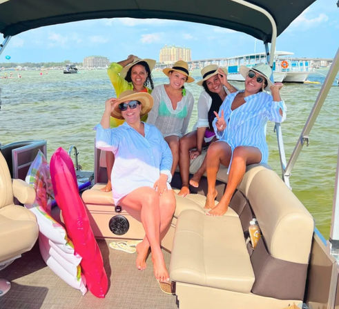 Ultimate Crab Island Private Pontoon Charter image 7